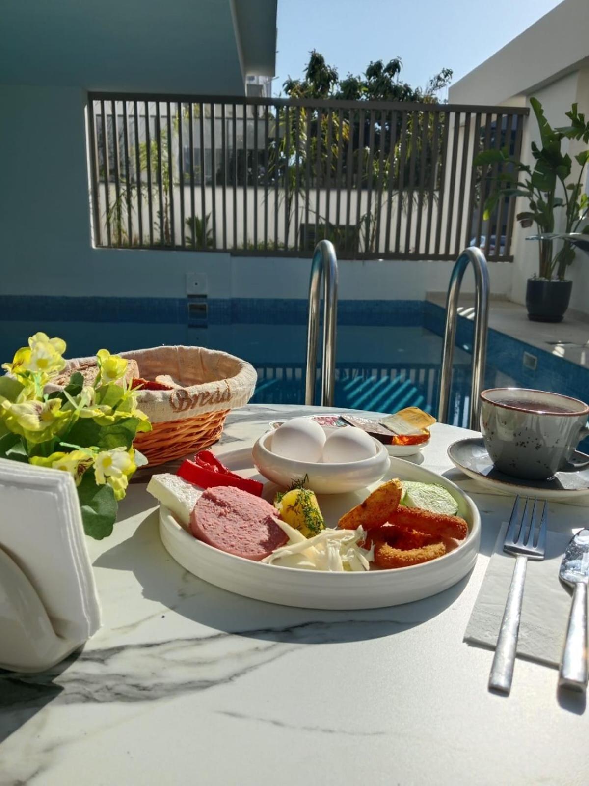 Mad Inn Lara Antalya Buitenkant foto